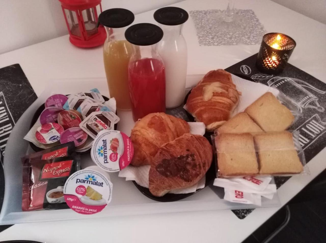 B&B Napoli Simsara Екстер'єр фото